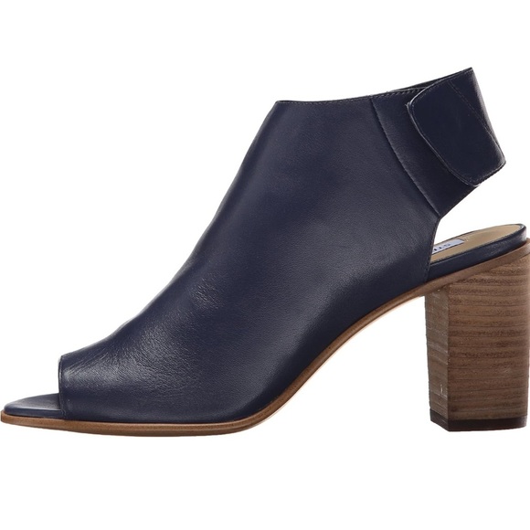 Steve Madden Women's NONSTP, Blue Leather, 9.5 M US - Picture 4 of 9